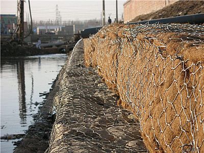 鉛絲石籠網應用到河道護岸工程的質量控制